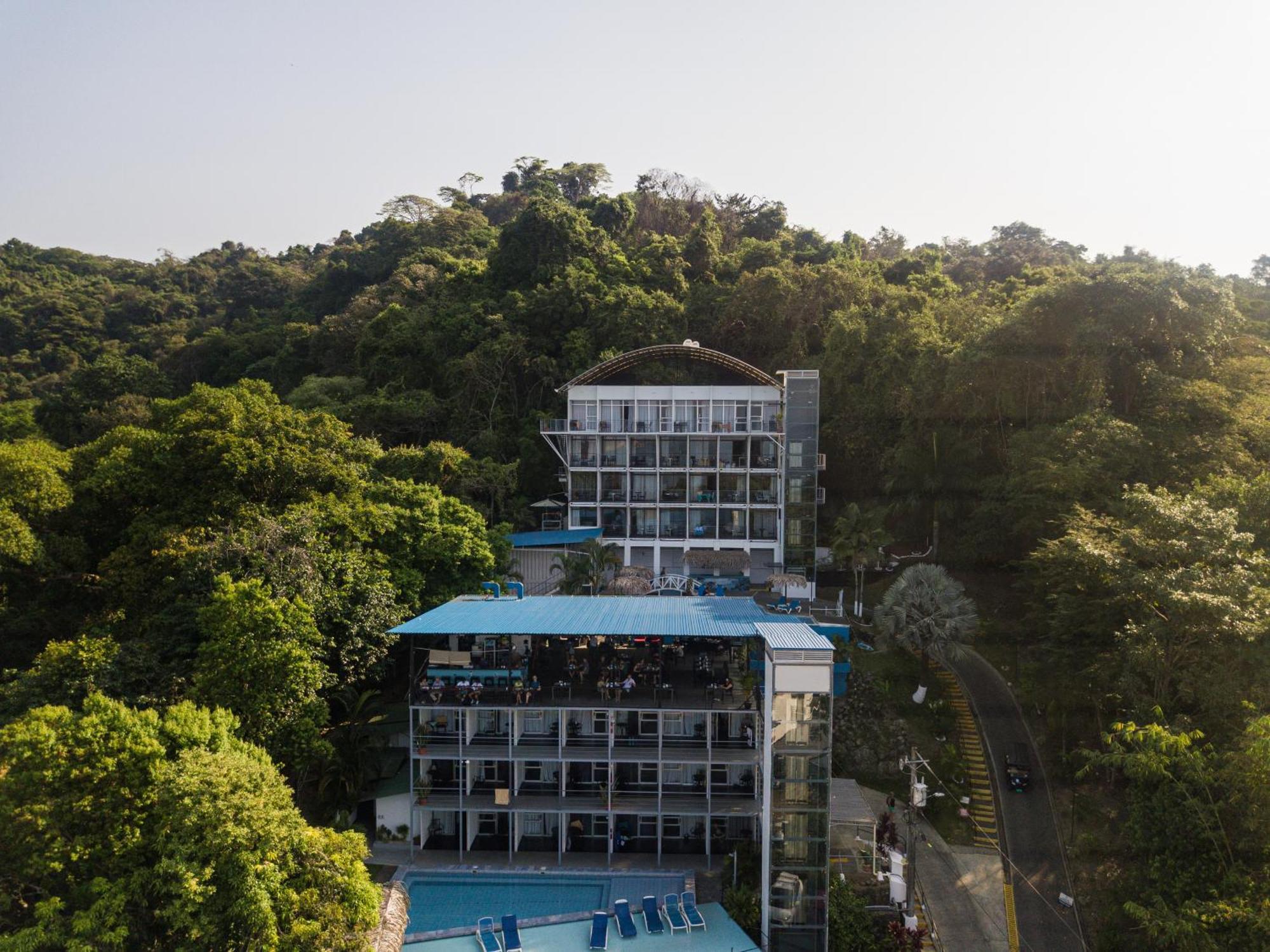 El Faro Containers Beach Hotel Мануель-Антоніо Екстер'єр фото